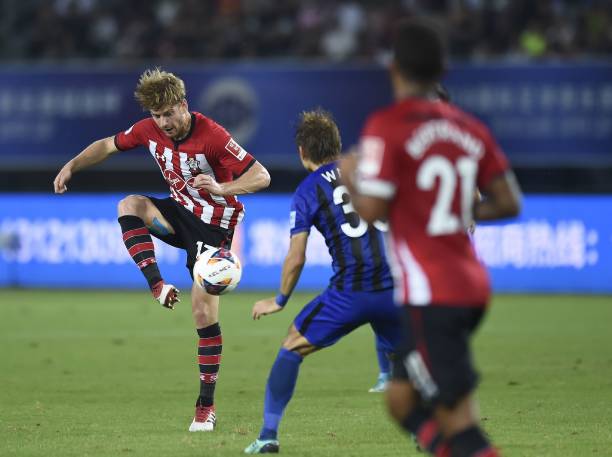 定突显了其 定突显了其