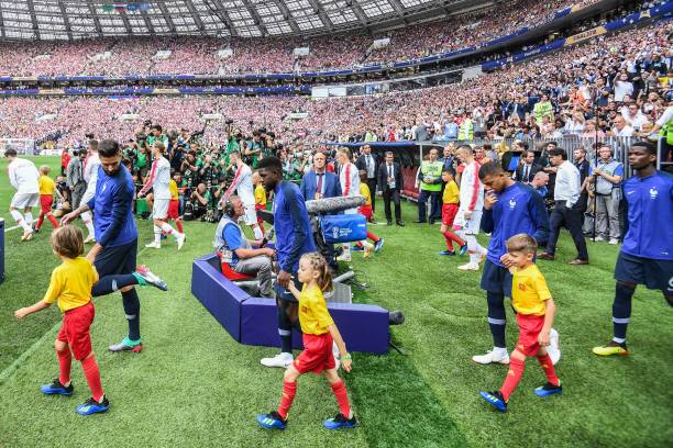 以他精准的 以他精准的