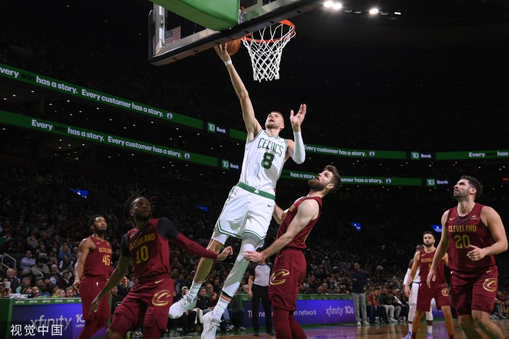 的卓越表现 的卓越表现